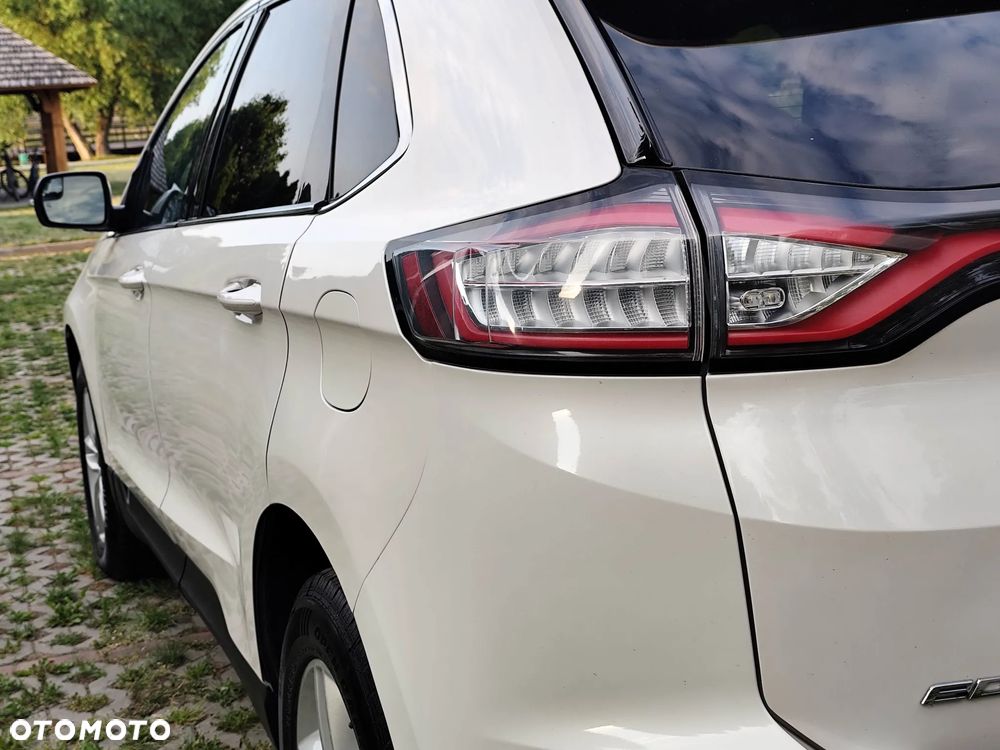 Ford Edge - 12