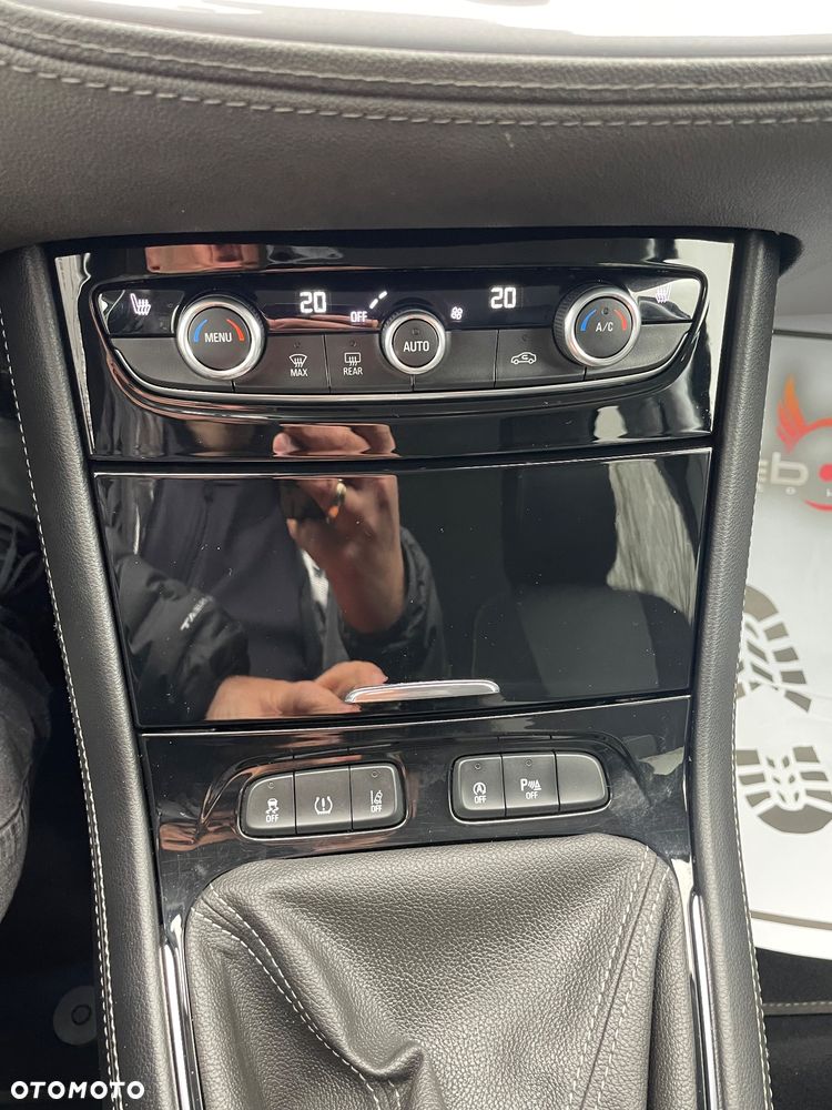 Opel Grandland X 1.5 D Start/Stop 2020 - 26