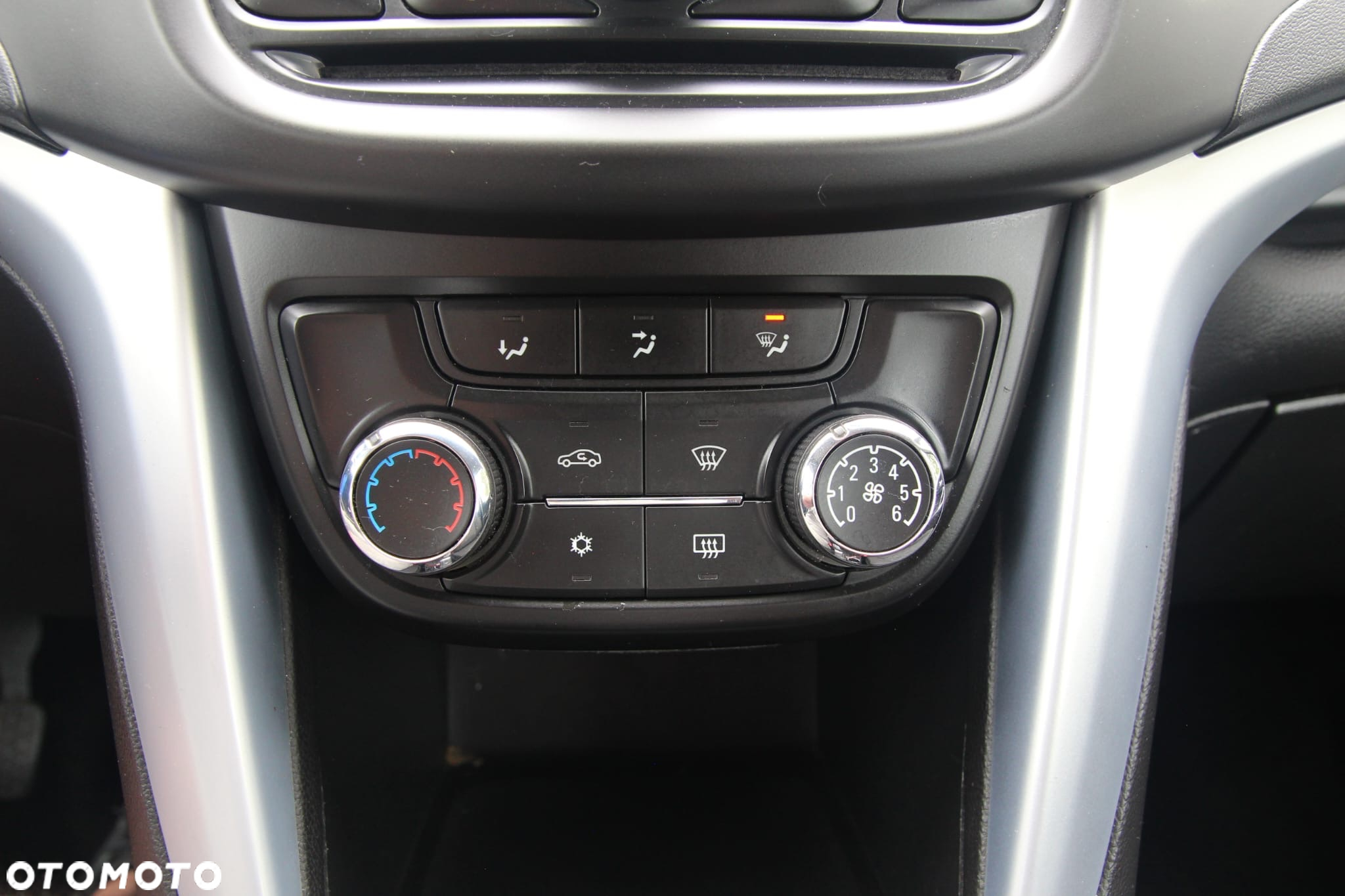 Opel Zafira Tourer 2.0 CDTI Active - 23