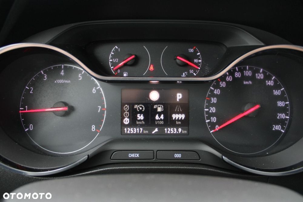Opel Crossland X - 25
