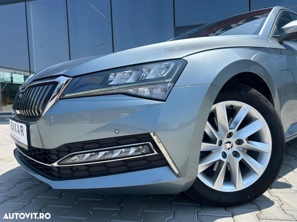 Skoda Superb 1.4 TSI DSG Ambition - 31