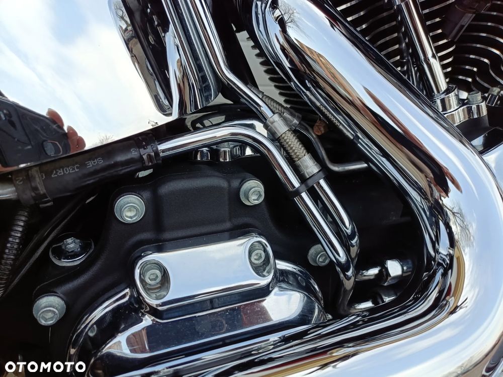 Harley-Davidson Softail Heritage Classic - 20