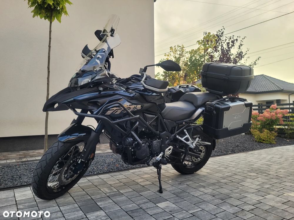 Benelli TRK 502X - 25
