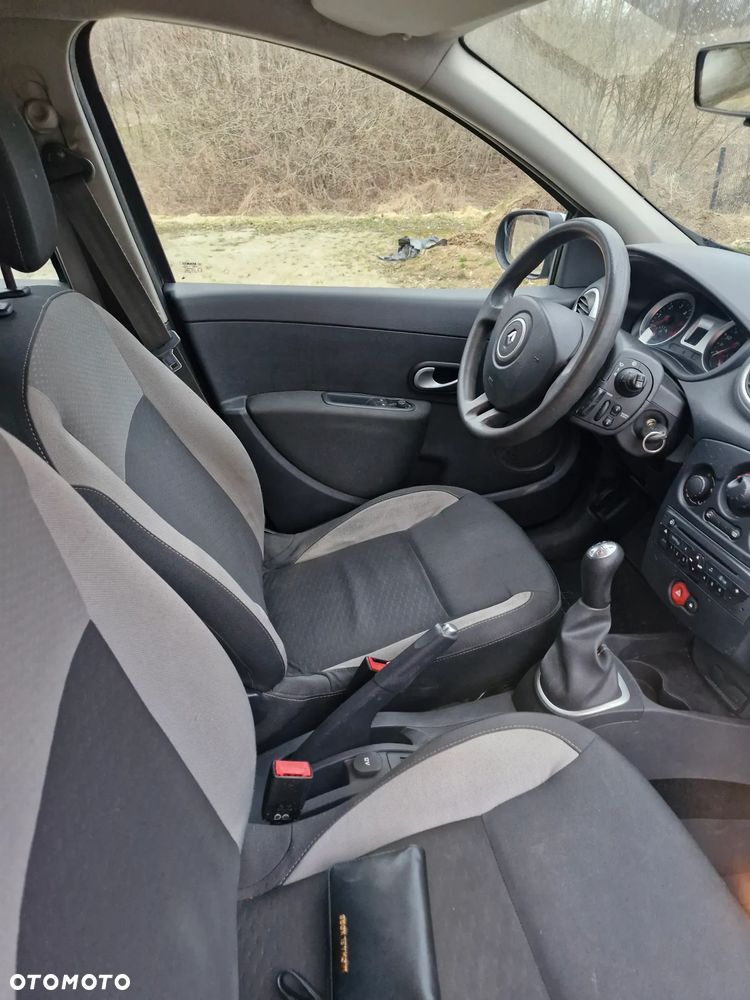 Renault Clio 1.5 dCi All Inclusive - 7