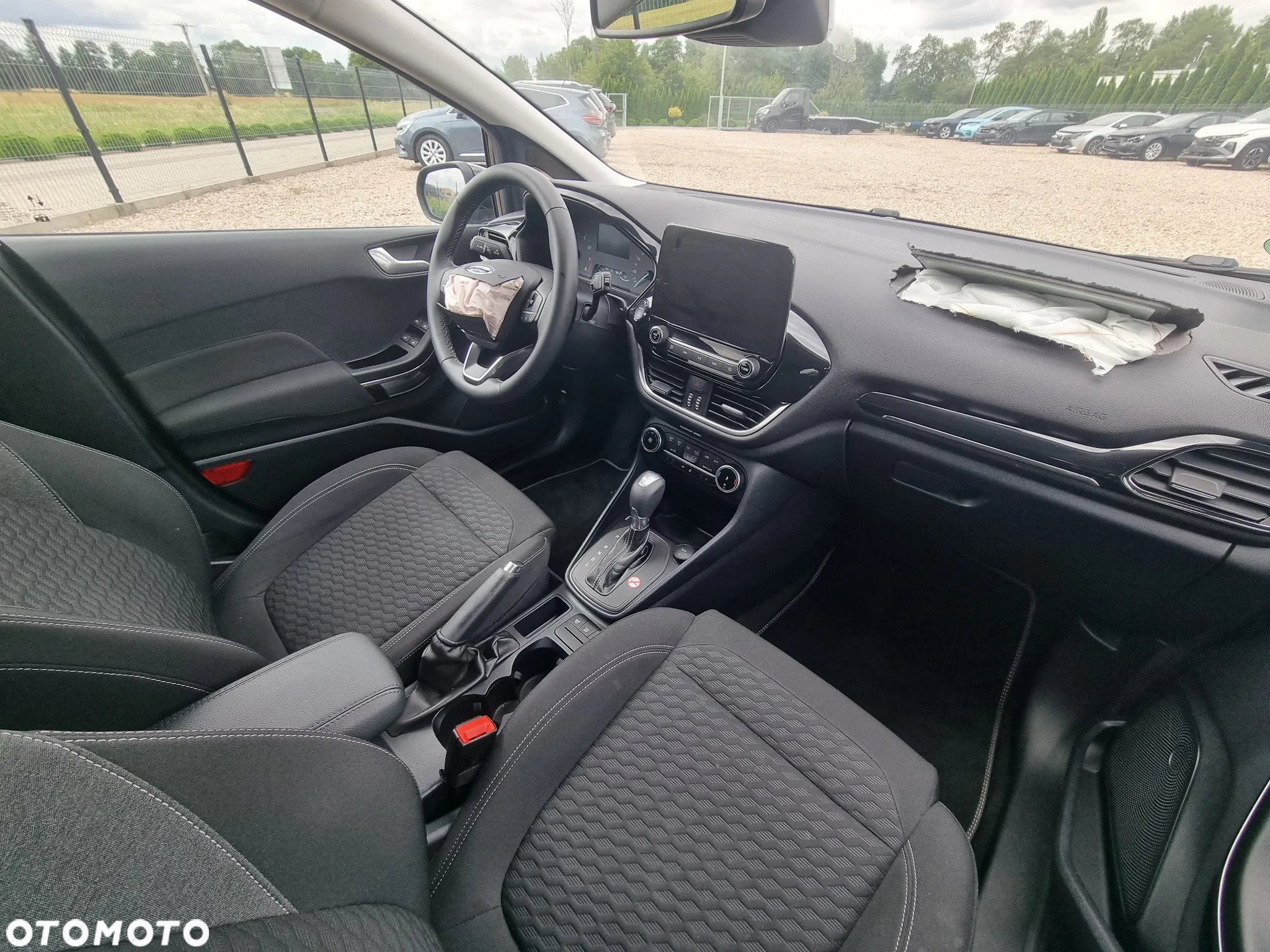 Ford Fiesta 1.0 EcoBoost Hybrid S&S TITANIUM - 11