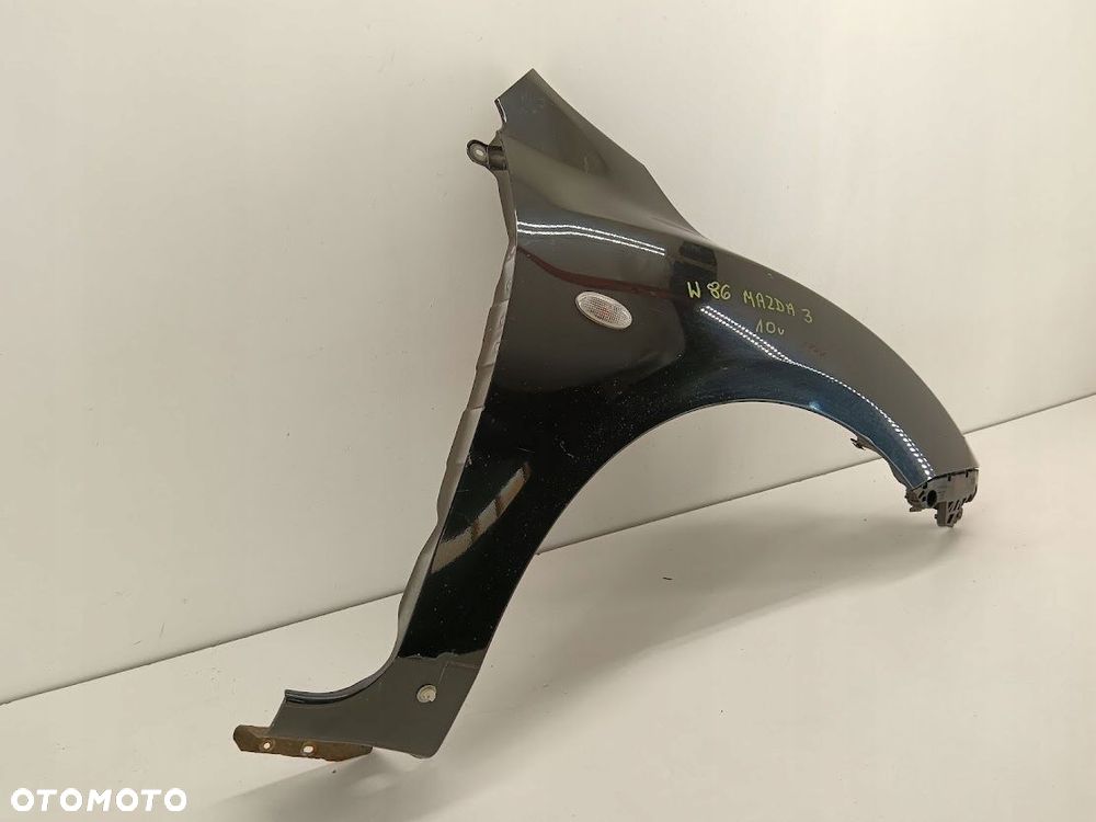 BŁOTNIK PRAWY PRZEDNI MAZDA 3 BL 08-13 - 2