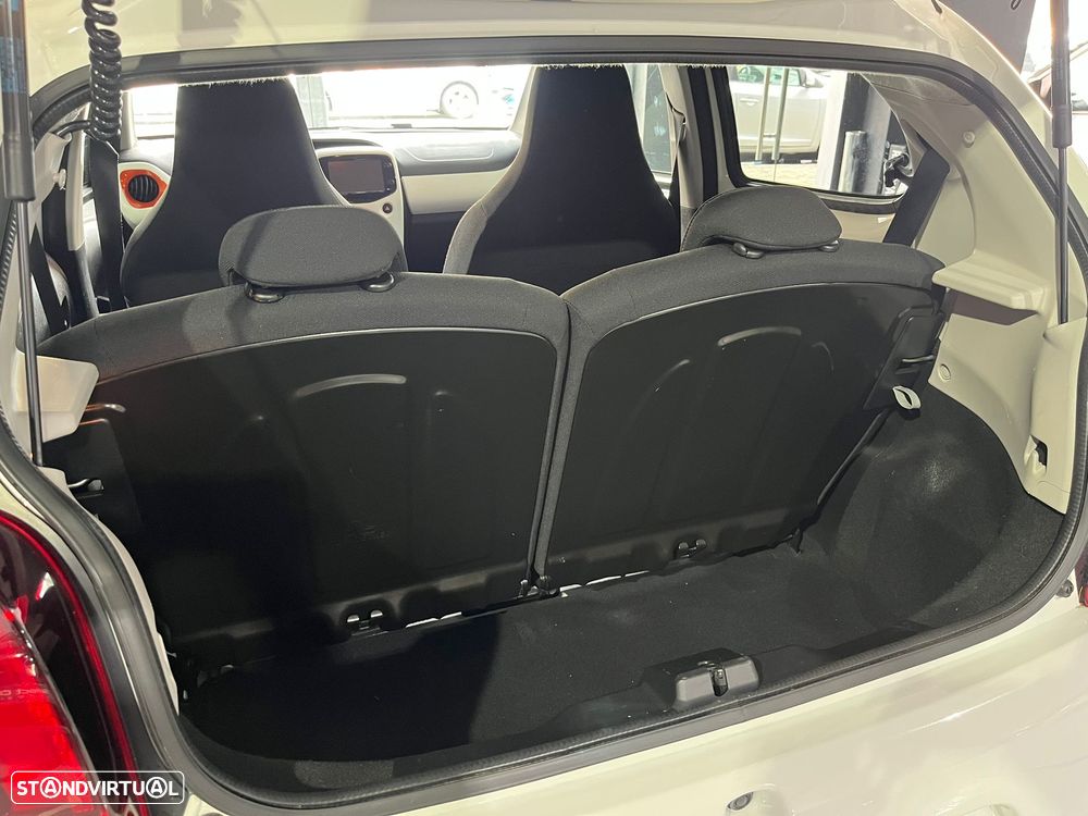 Peugeot 108 1.2 PureTech Top! Roland Garros - 18