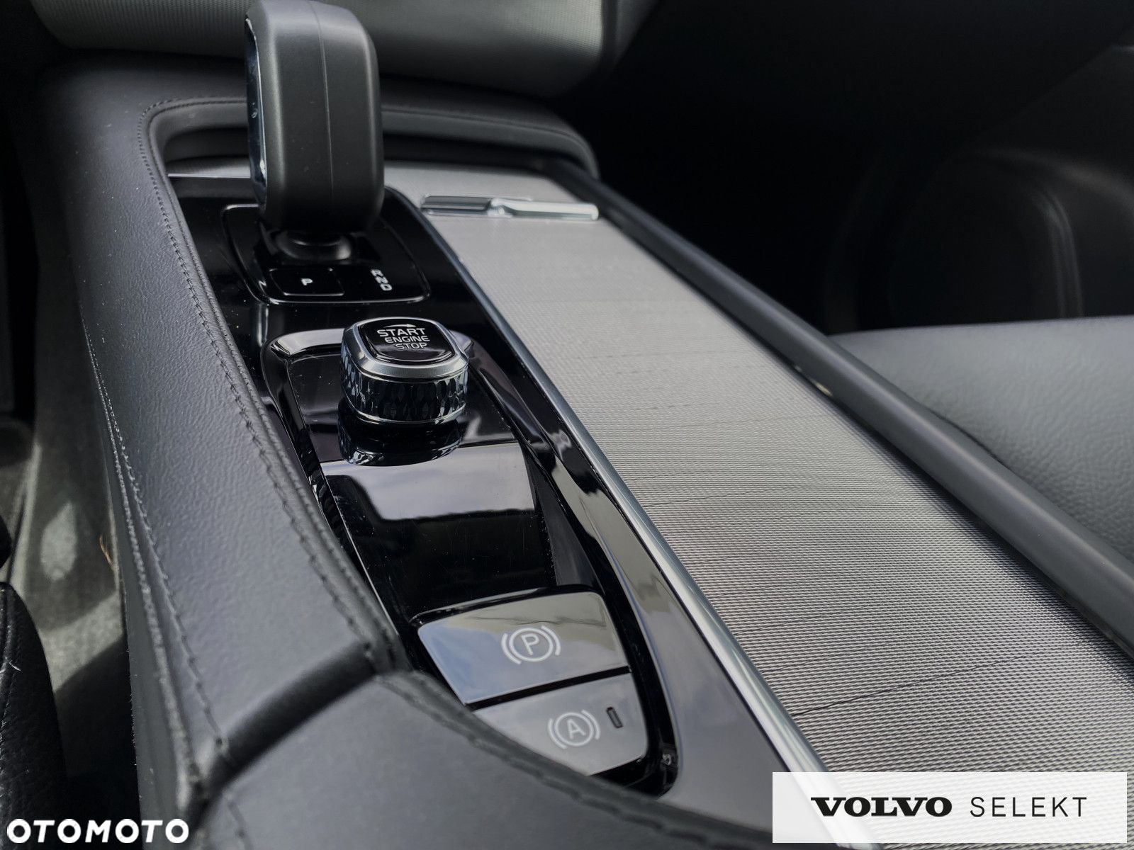 Volvo XC 90 - 23