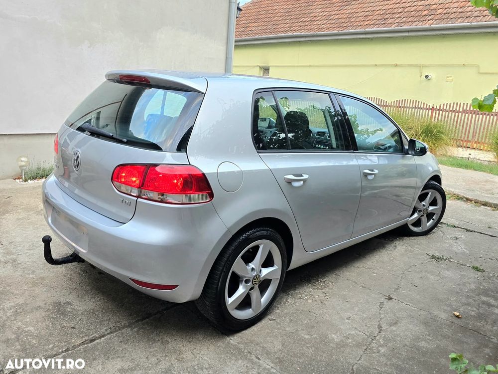 Volkswagen Golf 1.6 TDI DPF Comfortline - 5