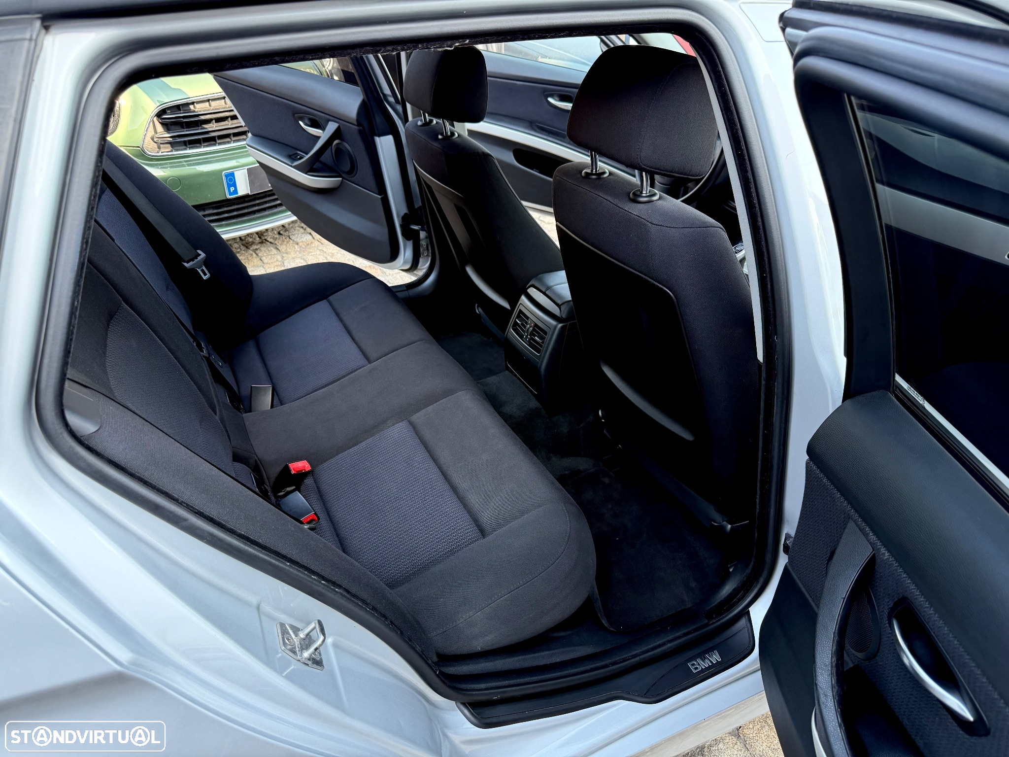 BMW 318 d DPF Touring Edition Sport - 47