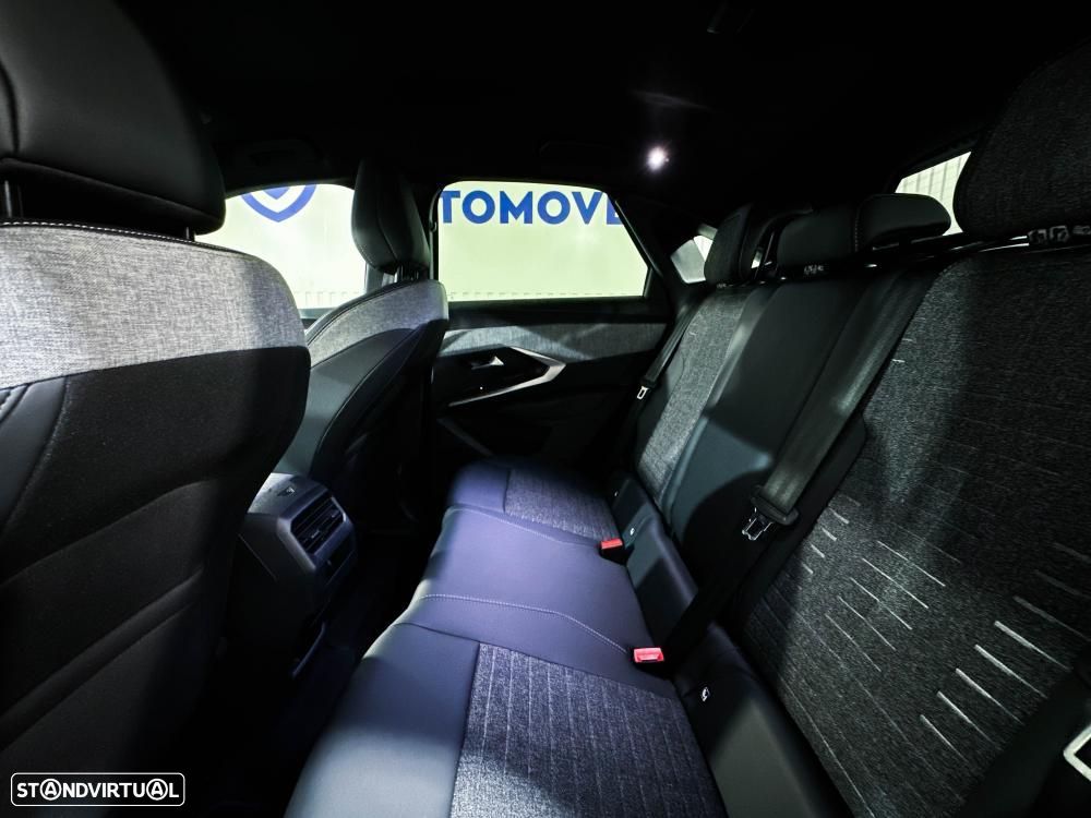 Peugeot 3008 1.2 Hybrid Allure e-DCS6 - 10