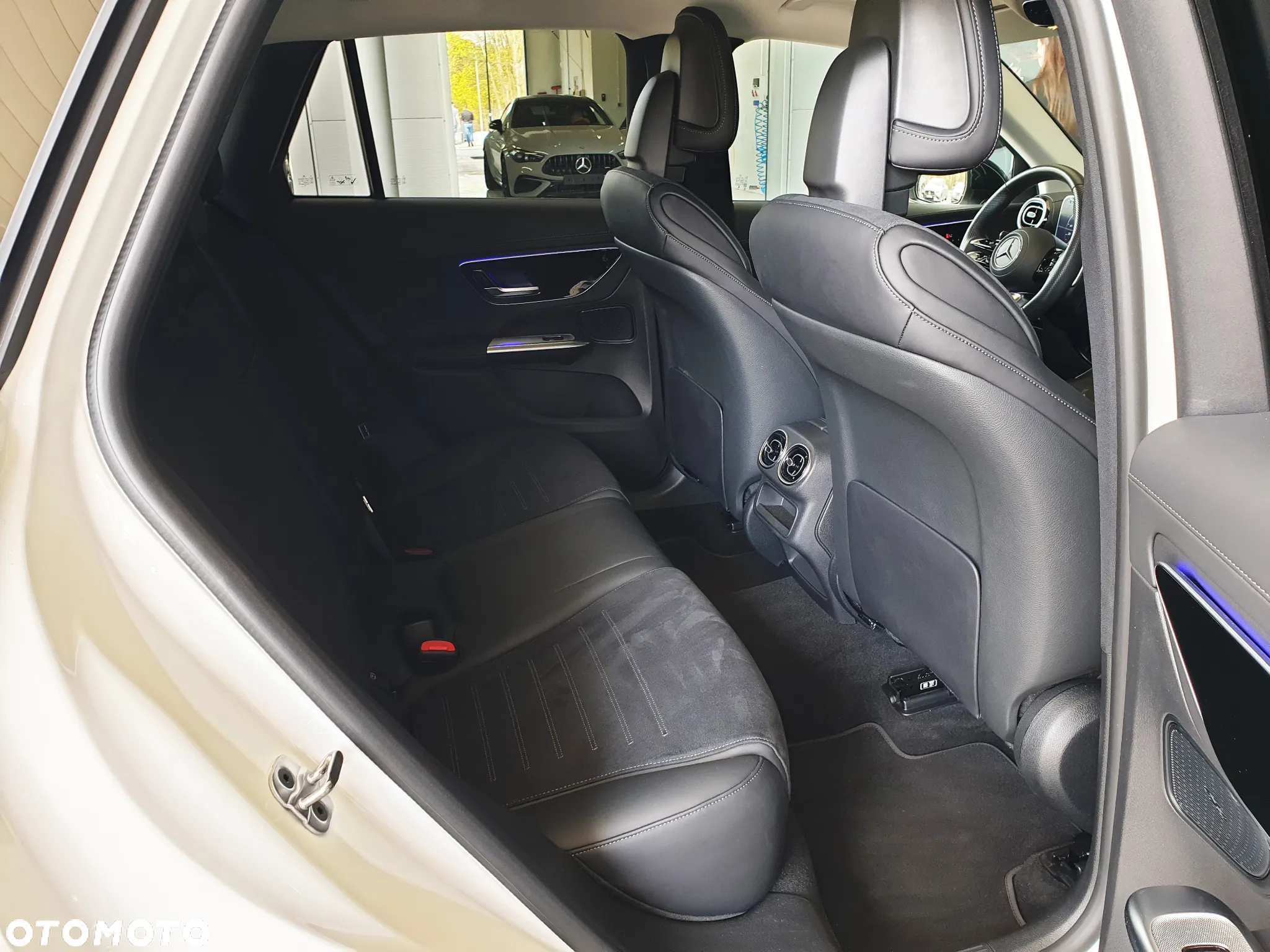 Mercedes-Benz GLC 300 de 4-Matic AMG Line - 16