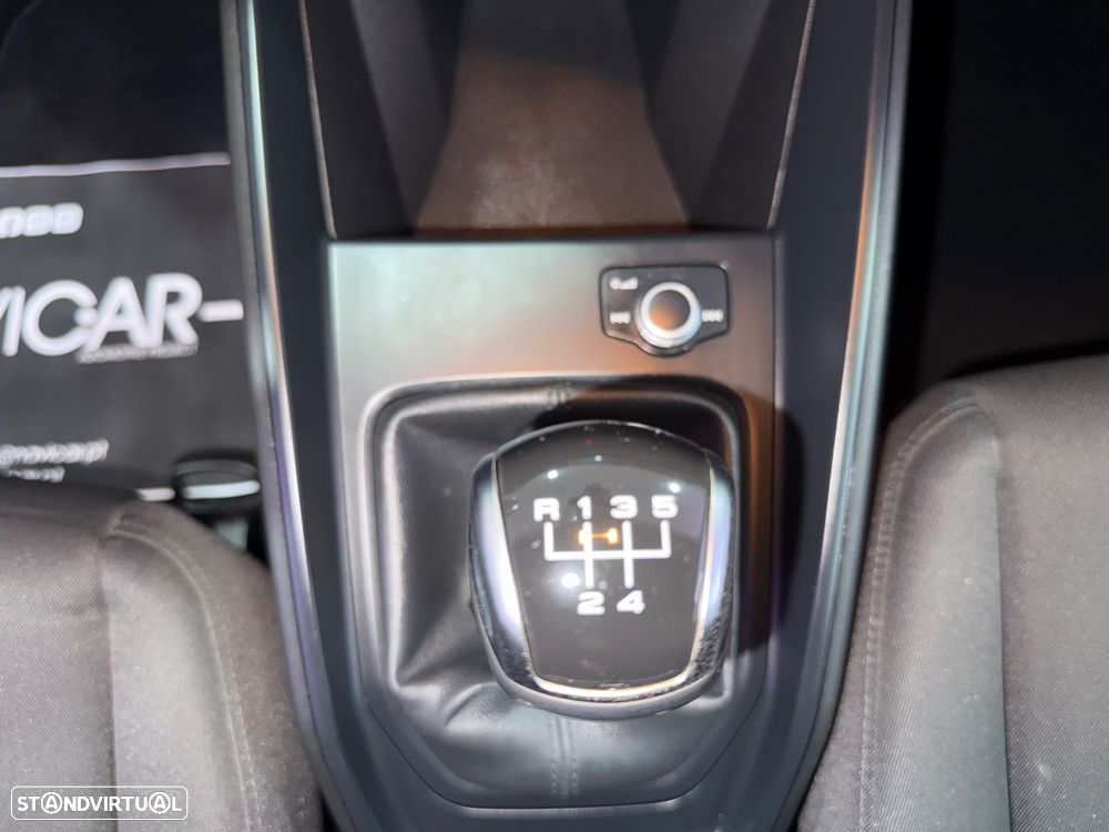 Audi A1 Sportback 25 TFSI Advanced - 26