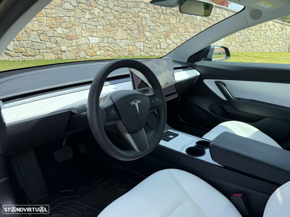 Tesla Model 3 Long Range Tração Integral - 18