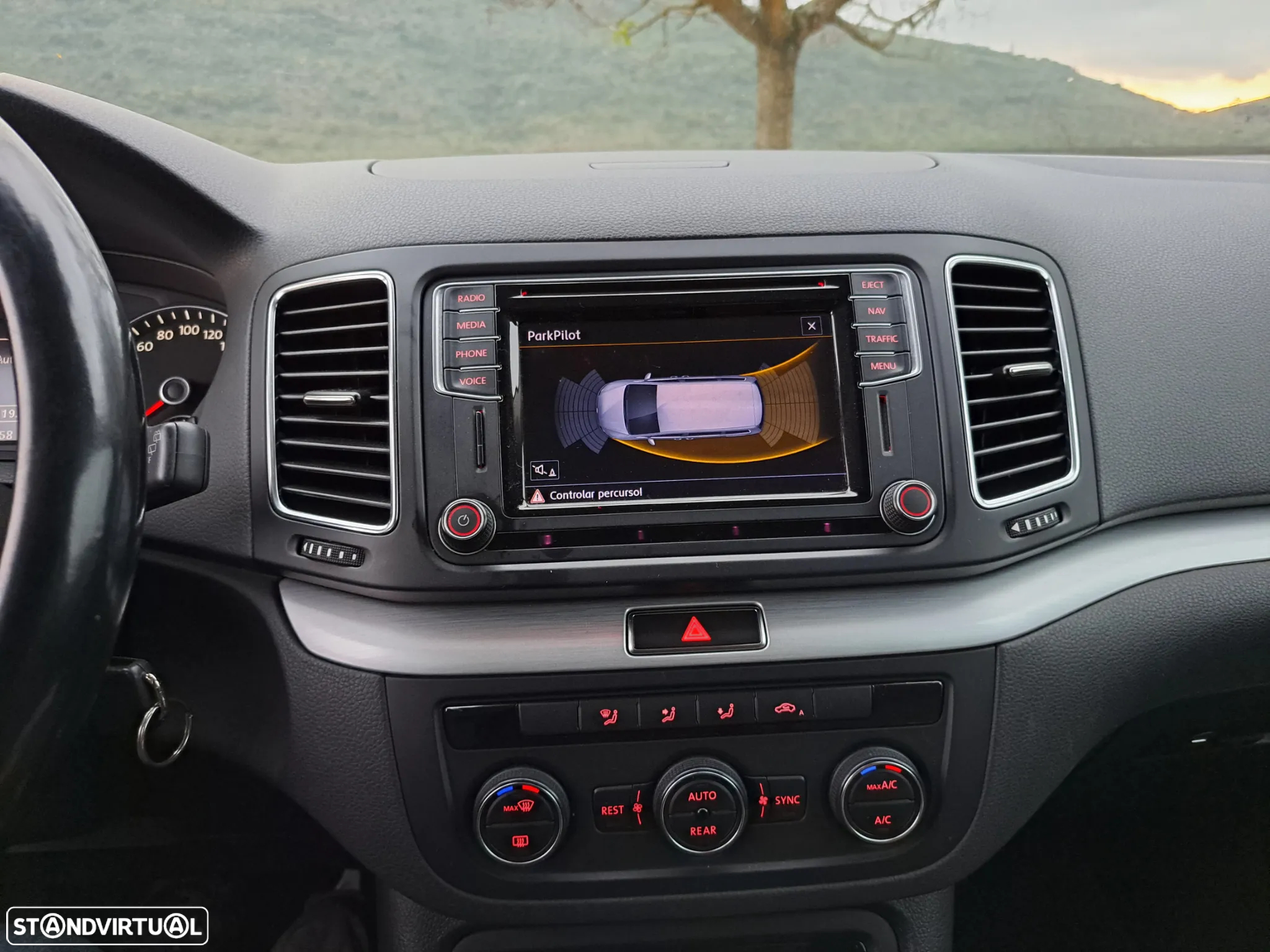 VW Sharan 2.0 TDI Blue Trendline - 19