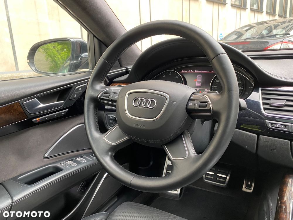 Audi A8 - 17