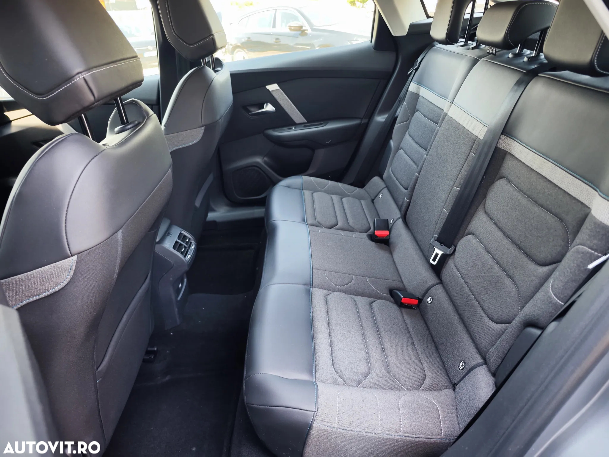 Citroën C4 1.2 PureTech S&S BVM6 Feel Pack - 19