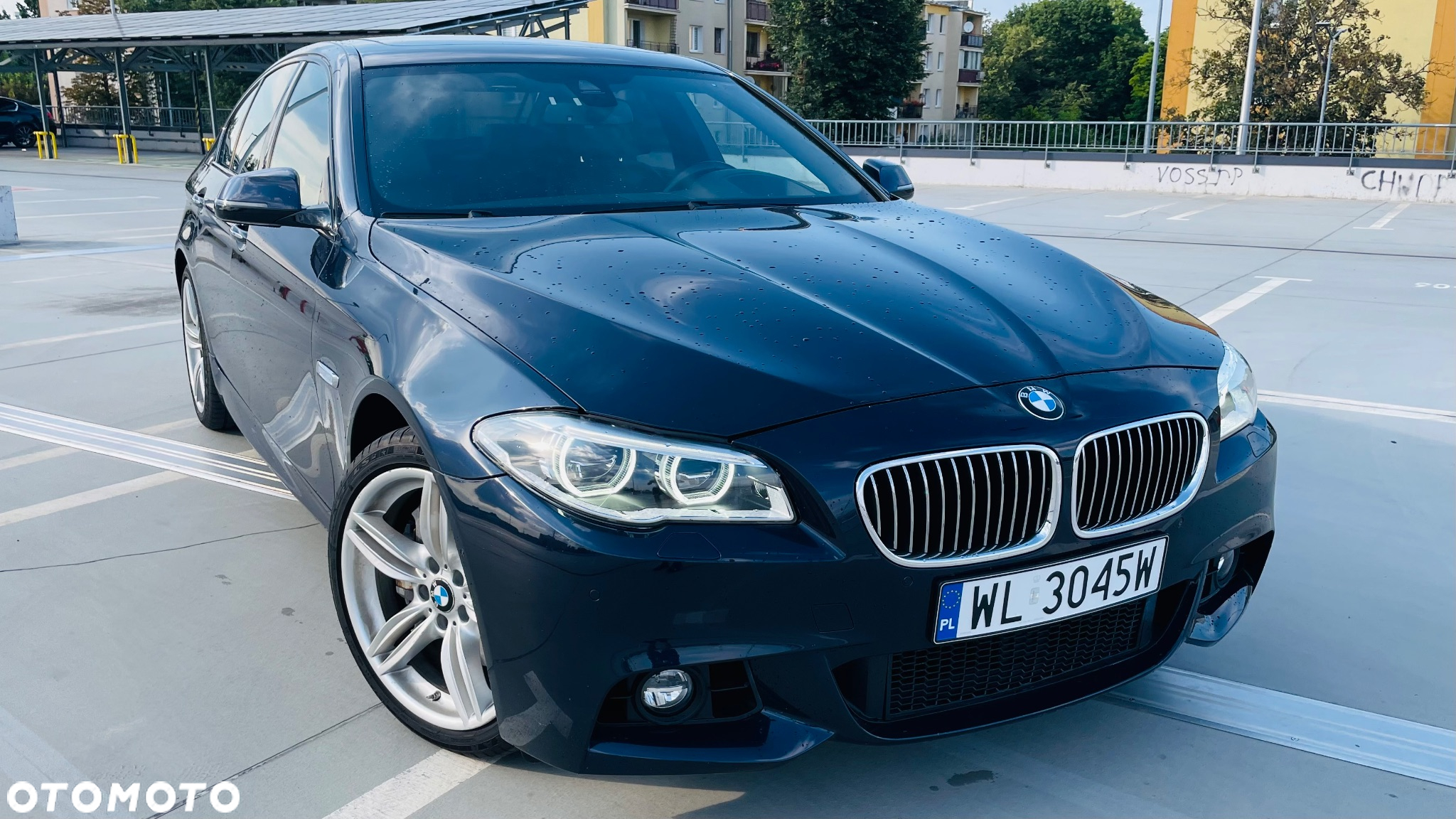BMW Seria 5 550i xDrive Luxury Line - 3