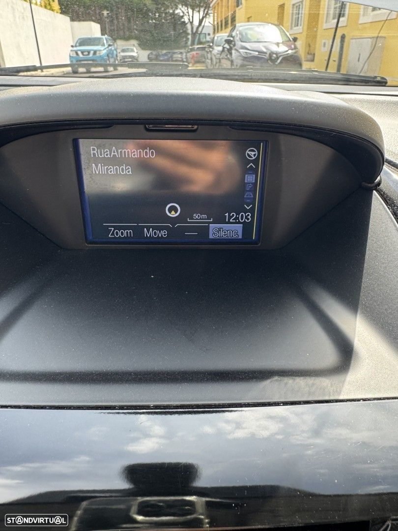 Ford B-Max 1.0 SCTi Titanium X - 24