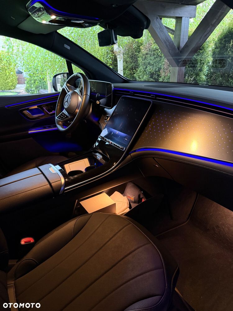 Mercedes-Benz EQE 350 89kWh 4-Matic Electric Art - 6