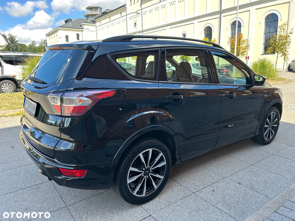 Ford Kuga 1.5 EcoBoost 2x4 ST-Line - 7