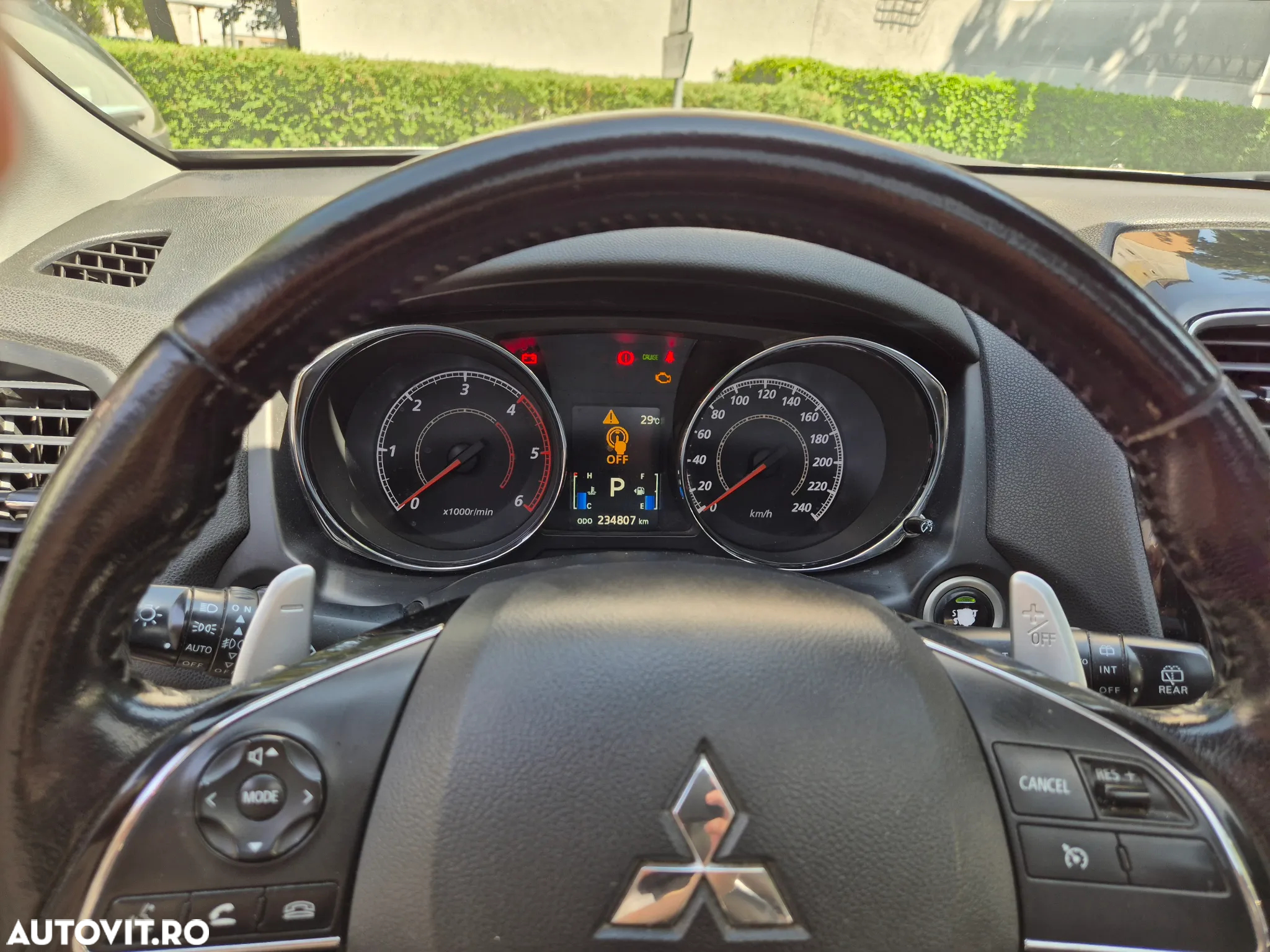 Mitsubishi ASX 2.2 DI-D 4WD Automatik Diamant Edition - 21