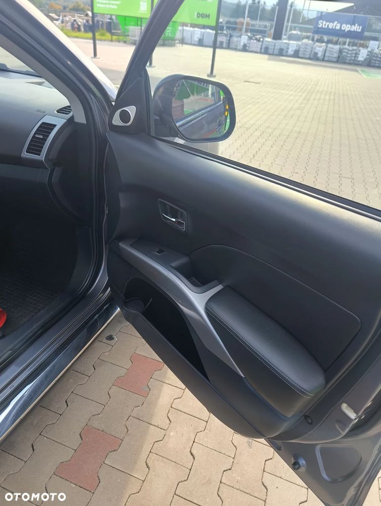 Peugeot 4007 2.2HDi Platinum Euro5 - 18