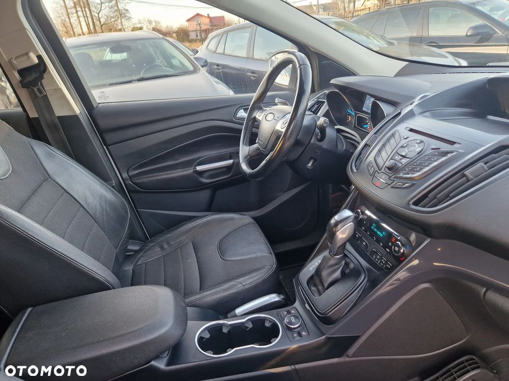 Ford Kuga 2.0 TDCi 4WD Titanium - 12