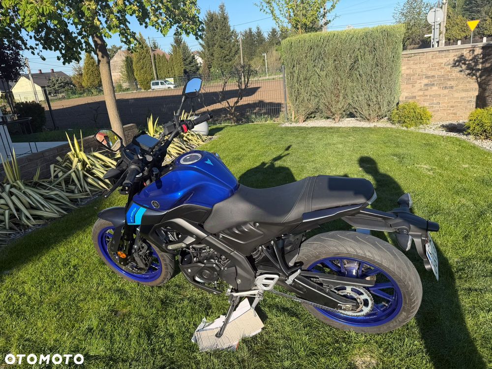 Yamaha MT - 17