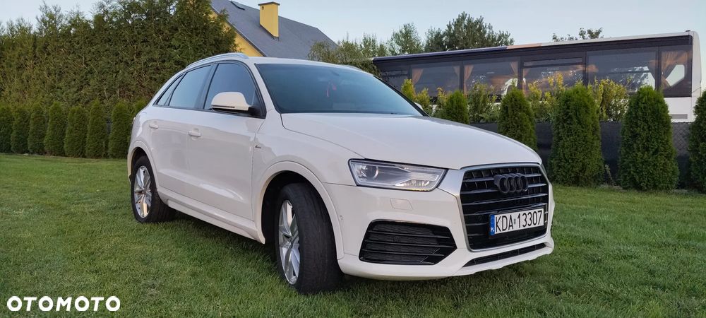 Audi Q3 40 TFSI Quattro S tronic S line - 3