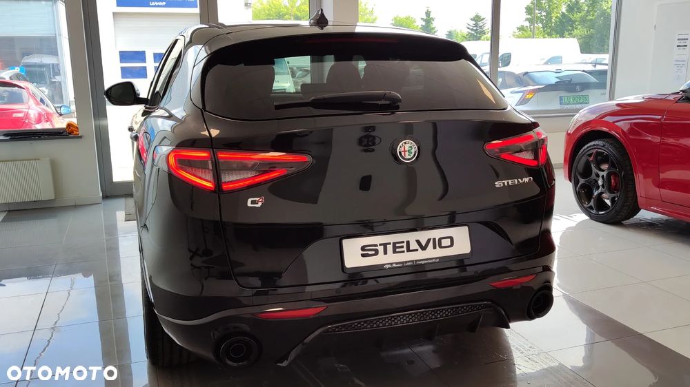 Alfa Romeo Stelvio 2.0 Turbo Veloce Q4 - 8