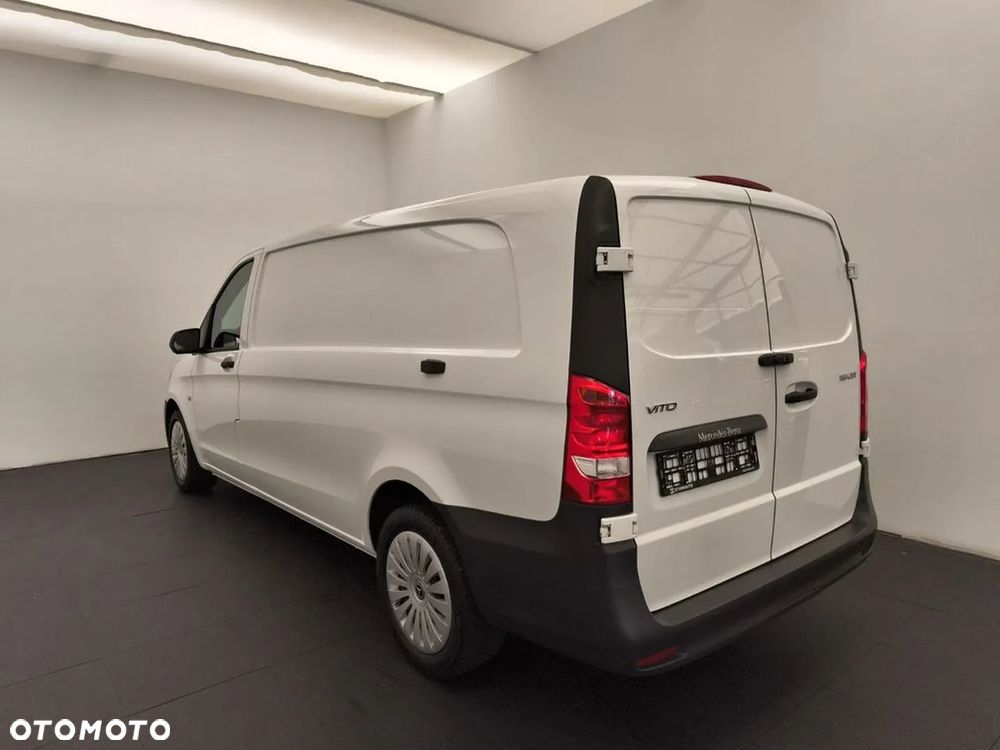 Mercedes-Benz Vito - 4