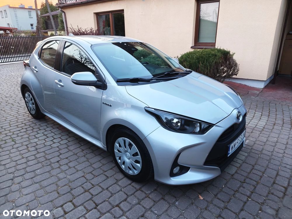 Toyota Yaris - 1