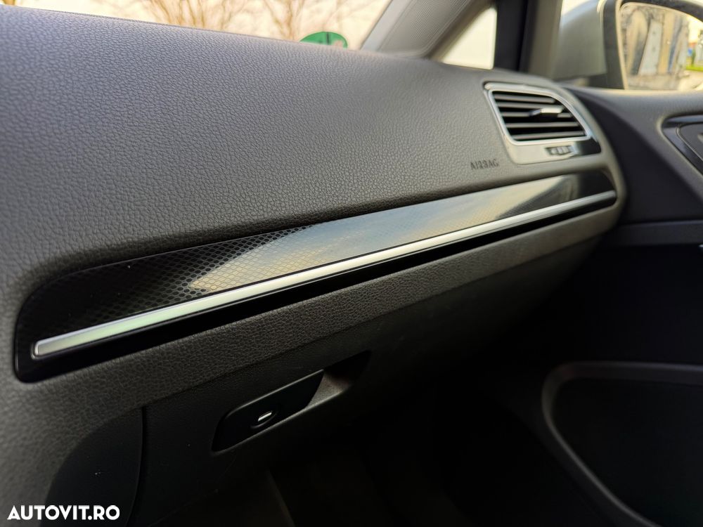 Volkswagen Golf 1.4 TSI BMT Highline - 21