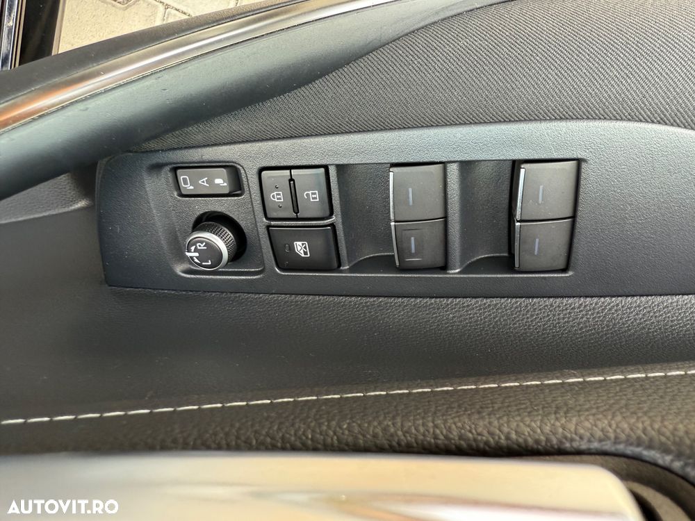 Toyota Corolla 1.8 Comfort - 12