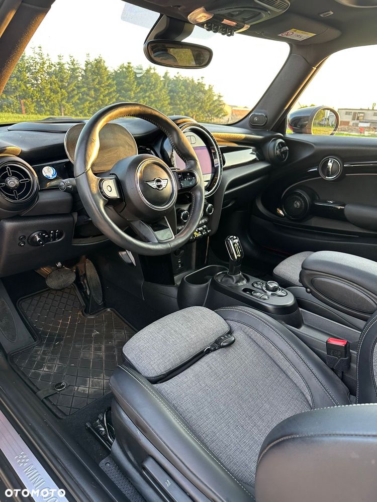 MINI Cooper S - 6