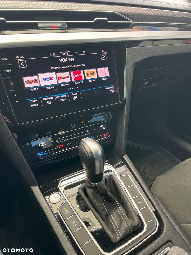 Volkswagen Arteon 2.0 TDI R-Line DSG - 9