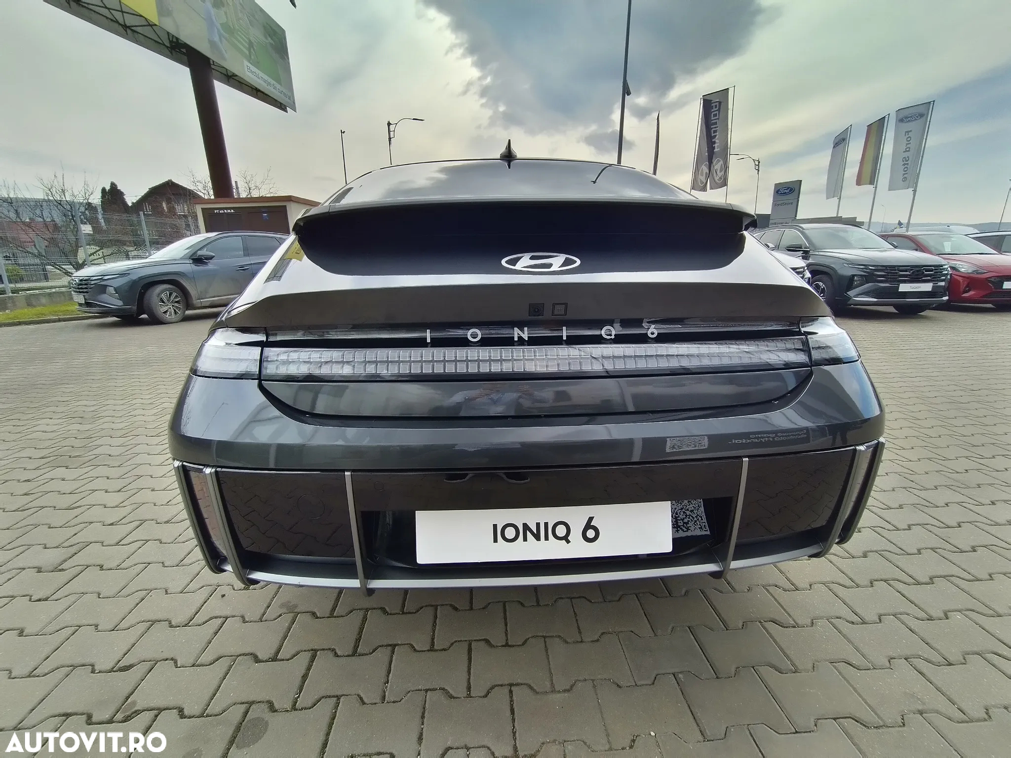 Hyundai IONIQ 6 BEV 77.4 kWh 325 CP 4WD Luxury - 3