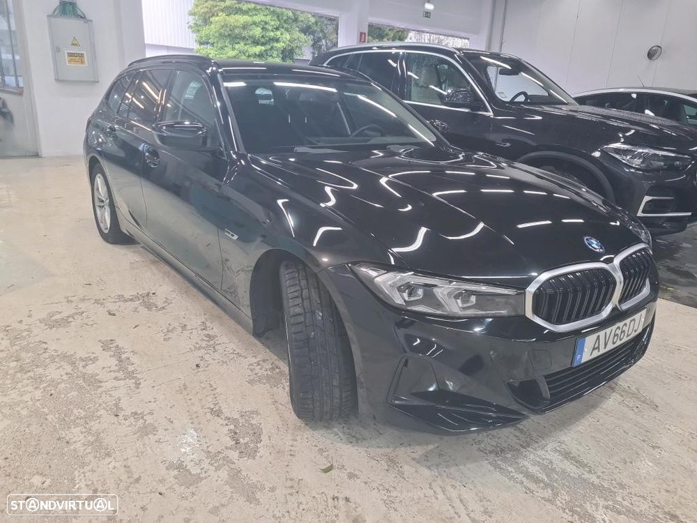 BMW 320 e Auto - 4