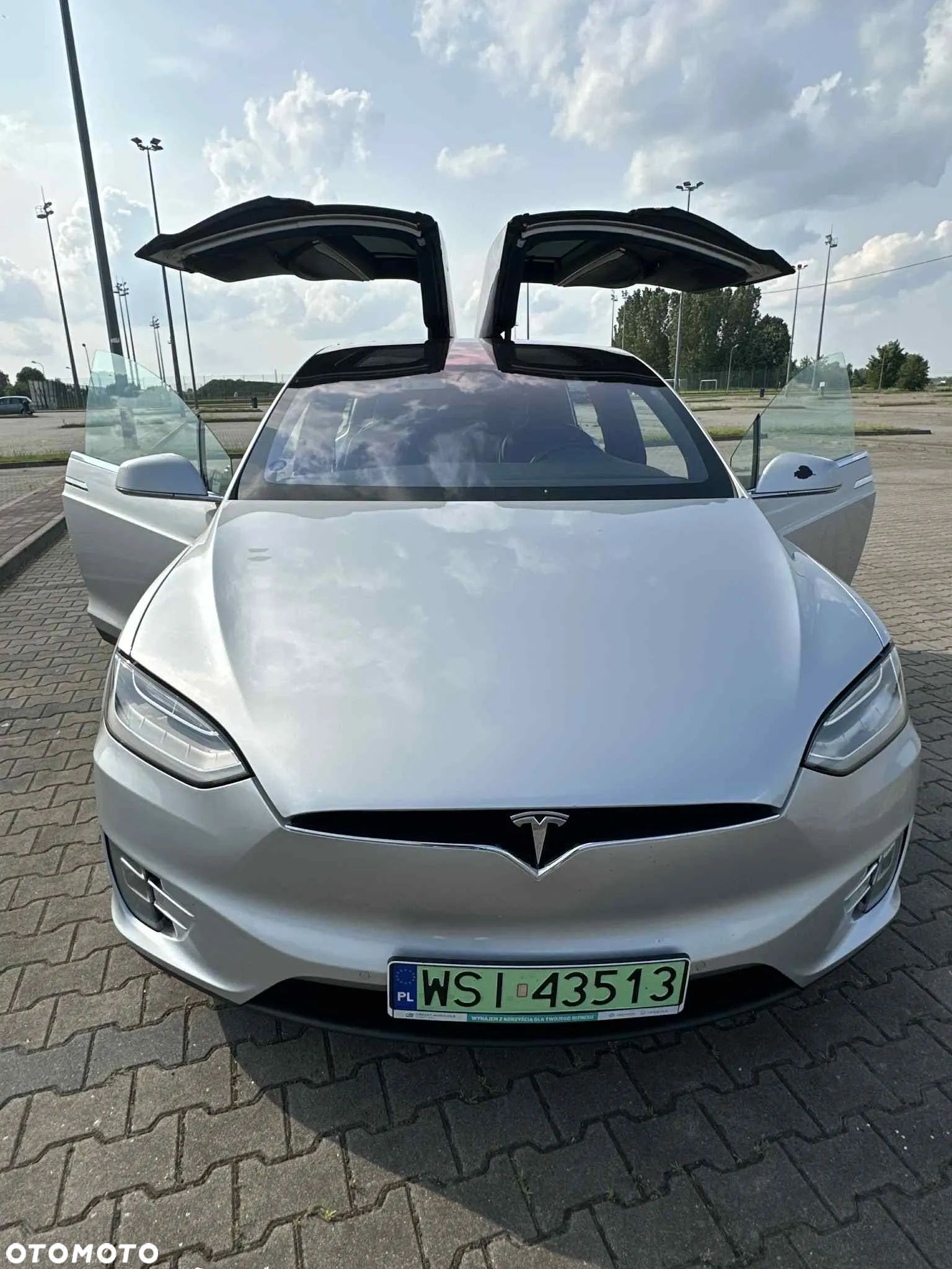 Tesla Model X Performance - 1