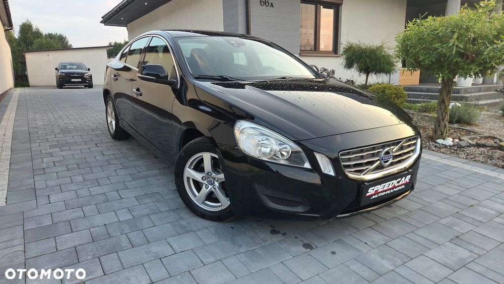 Volvo S60 DRIVe - 3