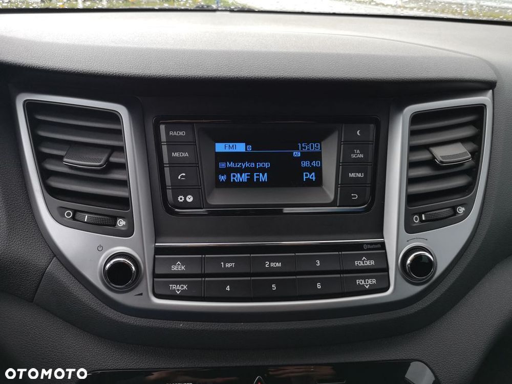 Hyundai Tucson 1.6 GDI BlueDrive Comfort 2WD - 27
