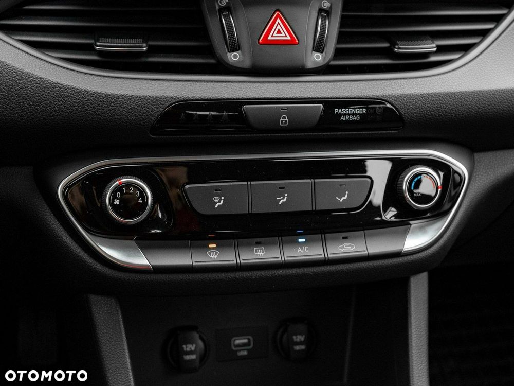 Hyundai i30 1.0 T-GDI Modern - 18