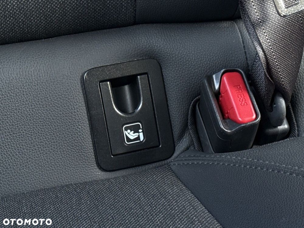 Toyota Corolla 1.8 Hybrid Comfort - 26