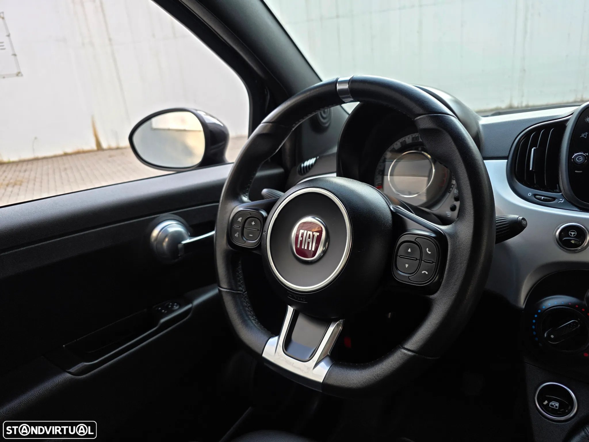 Fiat 500C 1.0 Hybrid Launch Edition - 43