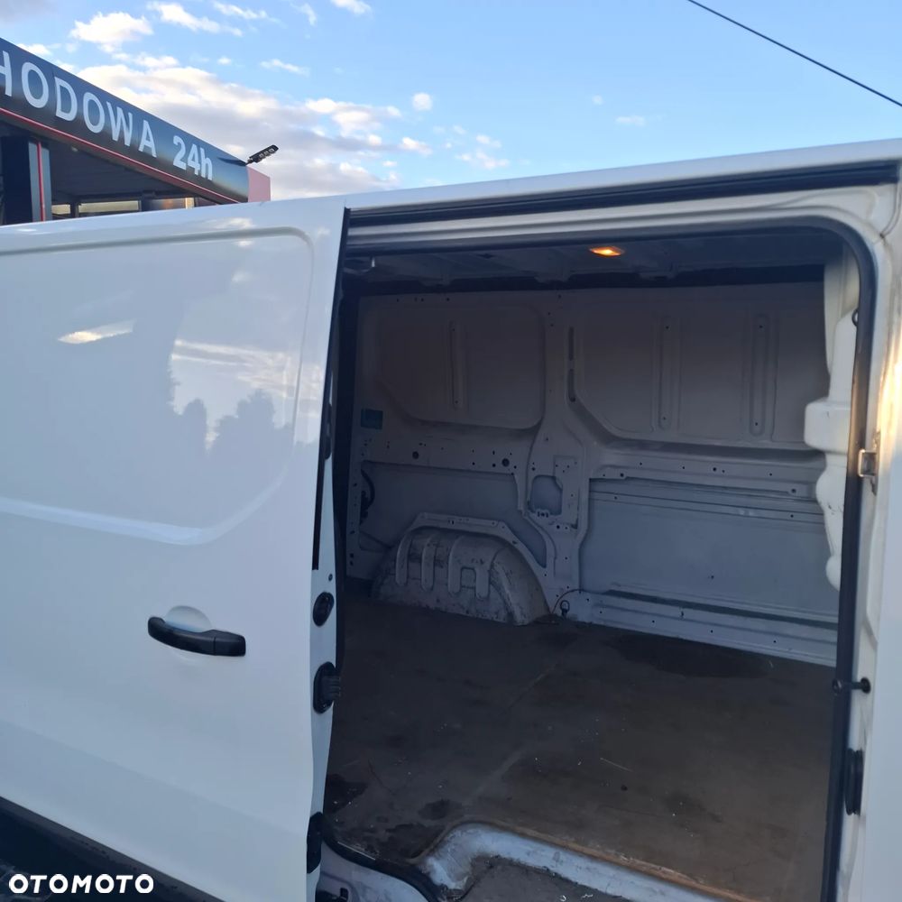 Renault Trafic - 15
