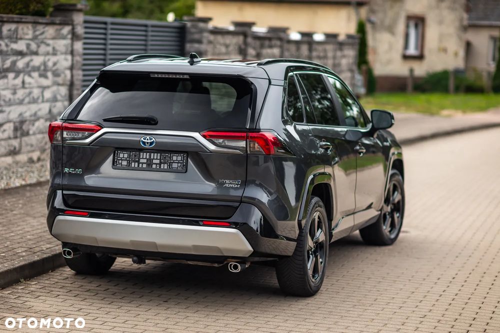 Toyota RAV4 2.5 Hybrid Black Edition by JBL 4x4 - 13