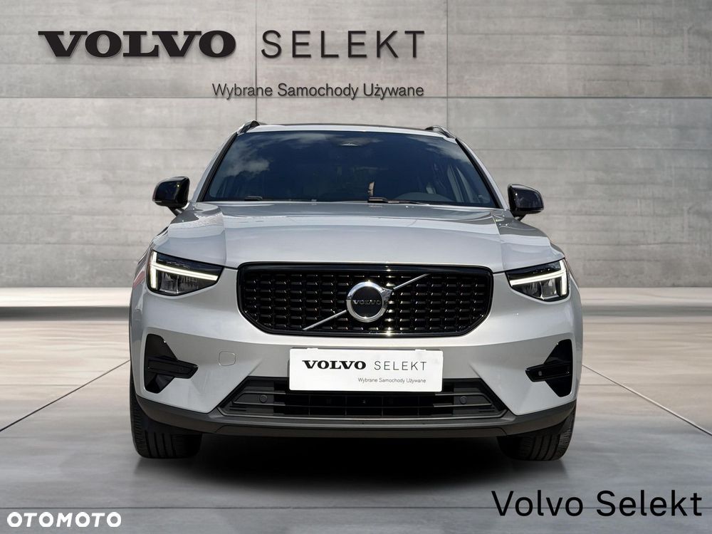 Volvo XC 40 - 4