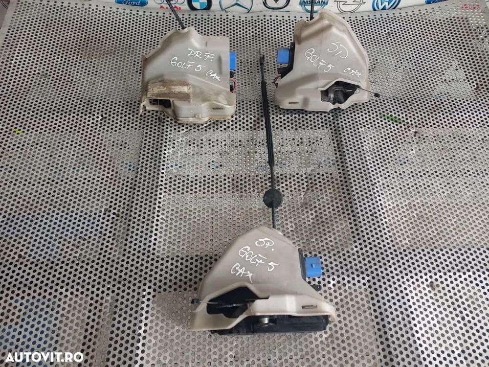 Broasca Blocator Incuietoare Usa Dreapta Fata + Stanga Dreapta Spate Vw Golf 5 Volan Stanga An 2005 - 5