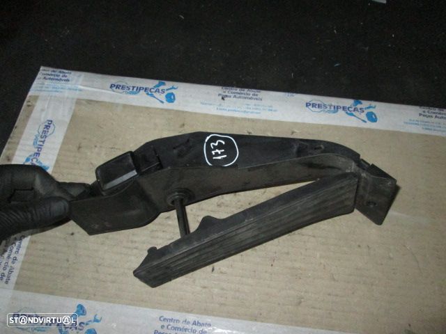 Pedal 35416762482 BMW E65 2003 730D - 2
